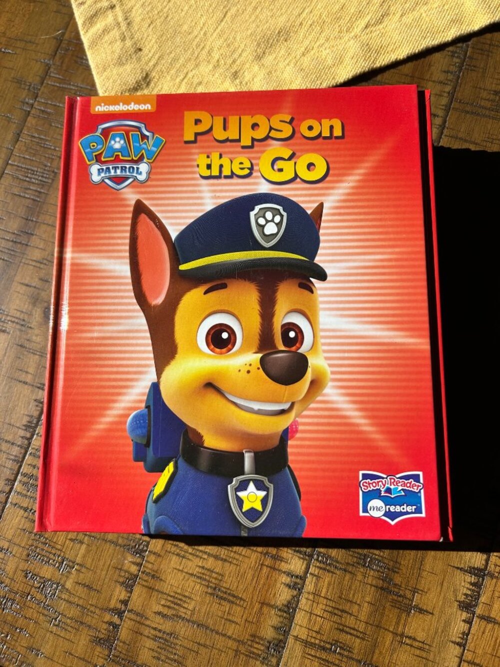 Paw Patrol Books  Nickelodeon  lot of 7  one for each pup